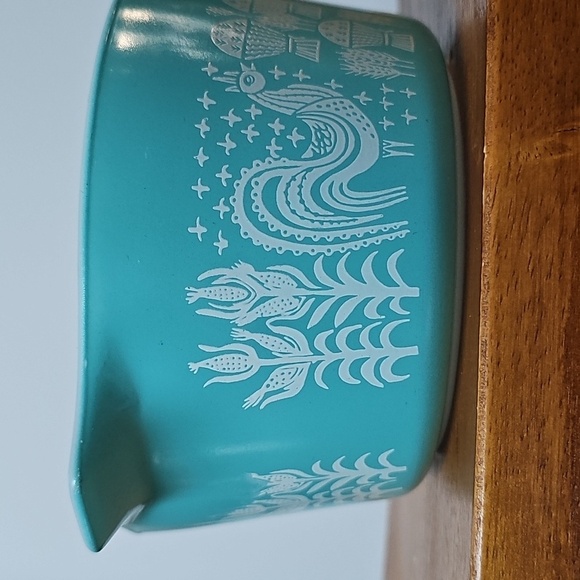Vintage Pyrex Butterprint Amish Blue 473 1 quart bowl - Picture 5 of 10